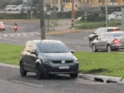 Motorista estaciona em canteiro da Av. Mato Grosso e viraliza
